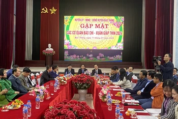 Huyện Bảo Thắng gặp mặt và trao đổi thông tin với báo chí.