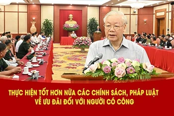 Tổng Bí thư Nguyễn Phú Trọng nói chuyện với người có công tiêu biểu toàn quốc. (Ảnh: Trí Dũng/TTXVN)