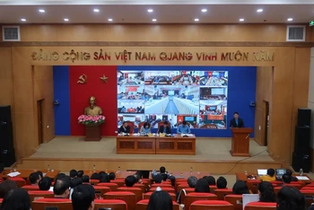 Đại biểu tham gia Hội nghị tại đầu cầu Hà Nội.