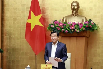 Phó Thủ tướng Lê Minh Khái phát biểu.