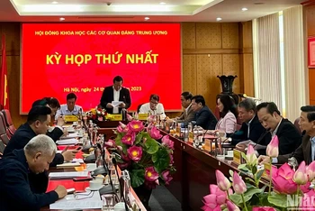 Quang cảnh kỳ họp thứ nhất của Hội đồng Khoa học các cơ quan Đảng Trung ương nhiệm kỳ 2021-2026. (Ảnh Hải Đăng).