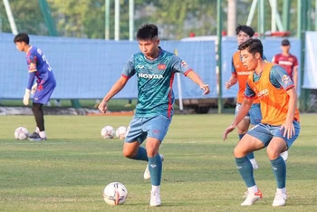 Buổi tập của các cầu thủ U23 Việt Nam tại vòng loại Giải vô địch bóng đá U23 châu Á 2024.