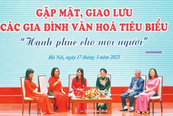Thành phố Hà Nội tôn vinh các Gia đình văn hóa tiêu biểu để lan tỏa những giá trị văn hóa gia đình trong cộng đồng.