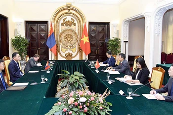 Tham khảo chính trị cấp Thứ trưởng Ngoại giao Việt Nam-Mông Cổ. (Ảnh: BỘ NGOẠI GIAO)