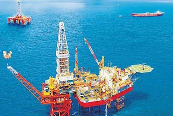 Giàn khai thác dầu khí trên biển của PVEP.