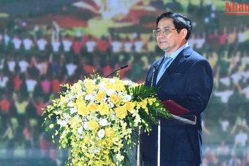 Thủ tướng Phạm Minh Chính phát biểu tại Lễ đón nhận Bằng của UNESCO ghi danh “Nghệ thuật Xòe Thái” vào danh sách Di sản văn hóa phi vật thể đại diện của nhân loại. (Ảnh: Trần Hải)