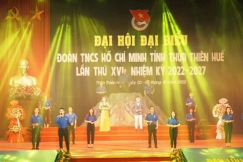 Tiết mục văn nghệ chào mừng Đại hội đại biểu Đoàn Thanh niên Cộng sản Hồ Chí Minh tỉnh Thừa Thiên Huế lần thứ 16.