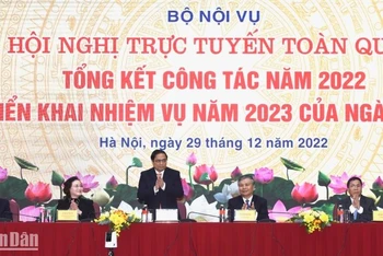 Thủ tướng Phạm Minh Chính dự Hội nghị trực truyến toàn quốc tổng kết công tác năm 2022 và triển khai nhiệm vụ năm 2023 của ngành nội vụ. (Ảnh: TRẦN HẢI)