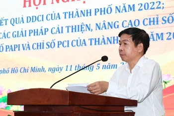 Phó Giám đốc Sở Kế hoạch và Đầu tư thành phố Đào Minh Chánh triển khai kế hoạch khắc phục hạn chế, cải thiện chỉ số năng lực cạnh tranh cấp tỉnh (PCI) năm 2023 của thành phố. (Ảnh: Việt Dũng)