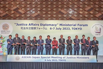 Bộ trưởng Tư pháp ASEAN và Nhật Bản tại Hội nghị. (Ảnh: Bộ Tư pháp cung cấp)