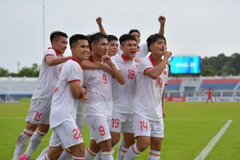 U23 Việt Nam giành thắng lợi 4-1 trước U23 Lào tại trận ra quân ở giải vô địch U23 Đông Nam Á 2023. (Ảnh: ĐINH TRƯỜNG)