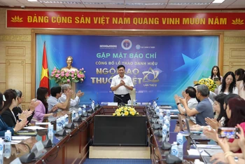 Quang cảnh buổi gặp mặt đại diện cơ quan báo chí.