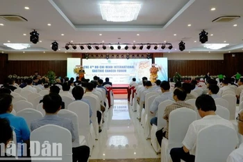 Lần đầu tiên, hội nghị Câu lạc bộ Ung thư dạ dày thế giới tại Thành phố Hồ Chí Minh được tổ chức tại Đắk Lắk với quy mô quốc tế.