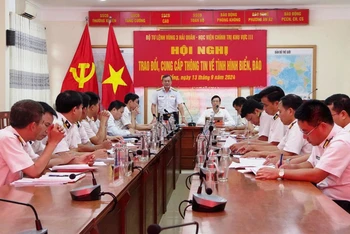 Hội nghị trao đổi cung cấp thông tin về tình hình biển, đảo giữa Vùng 3 Hải quân và Học viện Chính trị Khu vực 3.