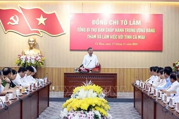 Tổng Bí thư Tô Lâm phát biểu chỉ đạo tại buổi làm việc với Ban Thường vụ Tỉnh ủy Cà Mau. (Ảnh: Thống Nhất/TTXVN)