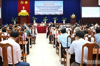 Quang cảnh hội nghị tuyên dương gia đình văn hóa xuất sắc tiêu biểu tỉnh Quảng Nam 2023.