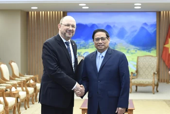Thủ tướng Phạm Minh Chính tiếp ông Thomas Gass, Đại sứ đặc mệnh toàn quyền Liên bang Thụy Sĩ tại Việt Nam.