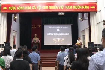 [Video] Phút tưởng niệm các nạn nhân vụ cháy chung cư mini tại Hà Nội