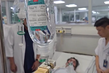 [Video] Cập nhật tình trạng các bệnh nhân trong vụ cháy tại Trung Kính