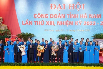 Ban chấp hành Liên đoàn Lao động tỉnh Hà Nam khóa XIII nhiệm kỳ 2023-2028.