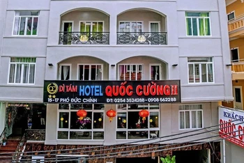 Khách sạn Quốc Cường (địa chỉ số 15-17 đường Phó Đức Chính, phường Thắng Tam, thành phố Vũng Tàu) là một trong 22 cơ sở không bảo đảm phòng cháy, chữa cháy.