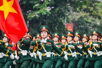 Lễ diễu binh, diễu hành kỷ niệm 70 năm Chiến thắng Điện Biên Phủ. Ảnh | THÀNH ĐẠT