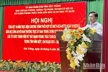 Chủ tịch Uỷ ban nhân dân tỉnh, Trưởng Ban Chỉ đạo tỉnh Sóc Trăng Trần Văn Lâu phát biểu chỉ đạo Hội nghị.