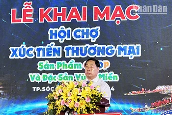 Phó Chủ tịch Thường trực Ủy ban nhân dân tỉnh Sóc Trăng Lâm Hoàng Nghiệp phát biểu khai mạc.