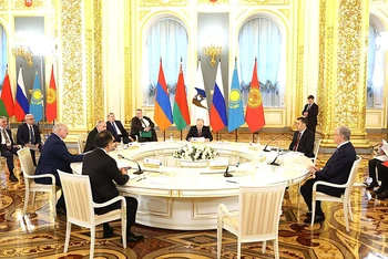 Cuộc họp Liên minh kinh tế Á-Âu tại Moskva. (Ảnh: Kremlin.ru)