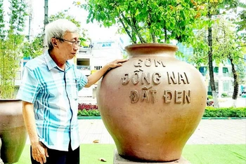 Sản phẩm dòng gốm đất đen truyền thống Biên Hòa-Đồng Nai.