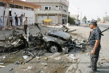 Hiện trường một vụ nổ ở Kirkuk. (Nguồn: Reuters)