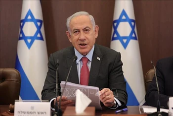 Thủ tướng Israel Benjamin Netanyahu tại cuộc họp nội các ở Jerusalem. (Ảnh: AFP/TTXVN)