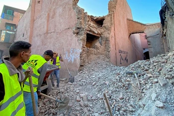 Động đất gây hư hại nhiều tòa nhà ở thành phố cổ Marrakech, ngày 9/9/2023. (Ảnh: Reuters)