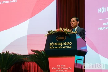 Bộ trưởng Ngoại giao Bùi Thanh Sơn phát biểu khai mạc Hội nghị Ngoại vụ toàn quốc lần thứ 21. (Ảnh: TRUNG HƯNG)