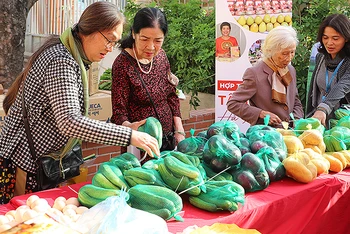 Giới thiệu sản phẩm khởi nghiệp của phụ nữ. (Ảnh minh họa: NGỌC VY)