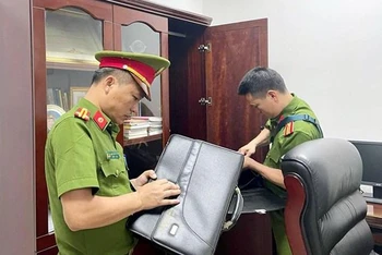 Cơ quan Cảnh sát điều tra Công an tỉnh Lào Cai tiến hành điều tra vụ án. (Nguồn: Cand.com.vn) 
