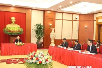 [Ảnh] Tổng Bí thư Nguyễn Phú Trọng điện đàm với Tổng thống Hoa Kỳ Joe Biden