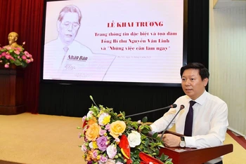 Phó Trưởng Ban Tuyên giáo Trung ương Trần Thanh Lâm phát biểu tại Lễ Khai trương Trang thông tin đặc biệt. (Ảnh: THỦY NGUYÊN)