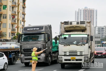Ủy ban An toàn giao thông Quốc gia kiến nghị Thủ tướng Chính phủ chỉ đạo các bộ, ngành tiếp tục triển khai các phương án tăng cường xử lý vi phạm, bảo đảm an toàn giao thông sau Tết Nguyên đán.