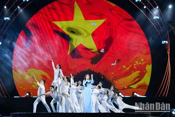 Lắng đọng chương trình nghệ thuật Tây Ninh - Khúc hát tự hào