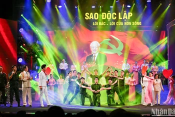 Trường ca: “Lời Bác - Lời của non sông”.