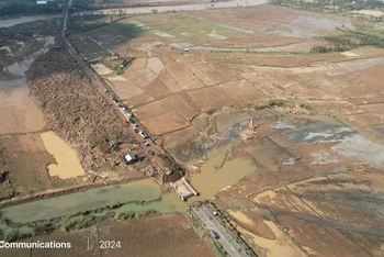 Một cây cầu bị phá hủy do bão Usagi ở tỉnh Cagayan, Philippines (Ảnh: Reuters)