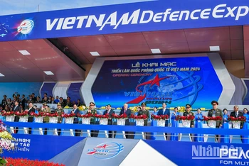 [Ảnh] Khai mạc Triển lãm Quốc phòng quốc tế Việt Nam 2024