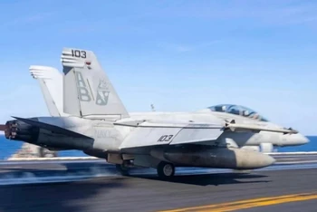 Máy bay F/A-18. (Ảnh: Hải quân Mỹ) 