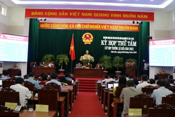 Hội đồng nhân dân tỉnh Phú Yên thông qua 26 nghị quyết.