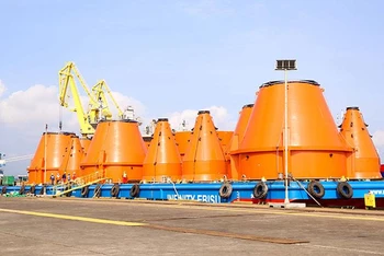 Các hầm than và phễu chứa than do Doosan Vina cung ứng cho Nhà máy nhiệt điện Vân Phong 1.
