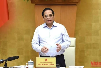 Thủ tướng Phạm Minh Chính phát biểu tại phiên họp.
