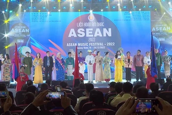 Hơn 200 nghệ sĩ, diễn viên trong và ngoài nước tham gia Liên hoan Âm nhạc ASEAN 2022.