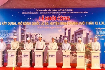 Khởi công Dự án xây dựng, mở rộng Quốc lộ 50 kết nối Thành phố Hồ Chí Minh với tỉnh Long An.