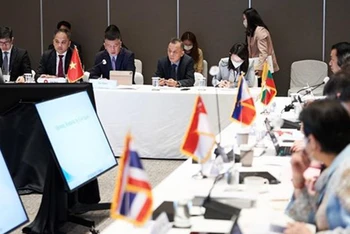 Quang cảnh Đối thoại ASEAN và Hàn Quốc lần thứ 26 diễn ra tại Seoul (Hàn Quốc) hồi tháng Bảy năm ngoái. (Ảnh: TTXVN)